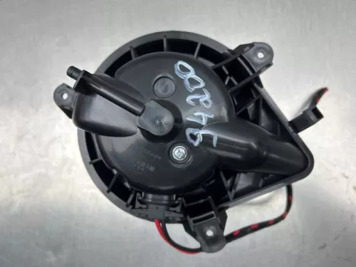 Kachel Ventilatiemotor-8367614