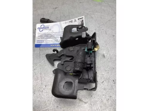 Slotmechaniek Motorkap-8254003