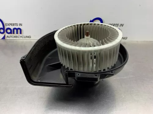 Kachel Ventilatiemotor-8221393