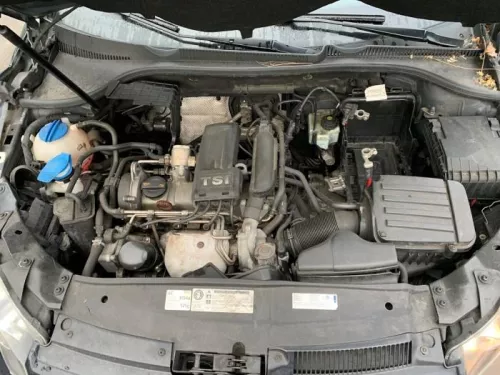 Ruitenwisserarm voor-8376649