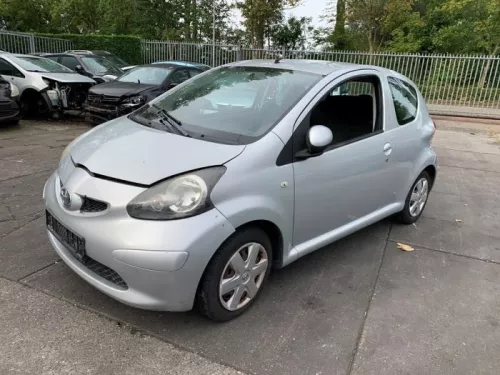 Scherm links-voor-8376754