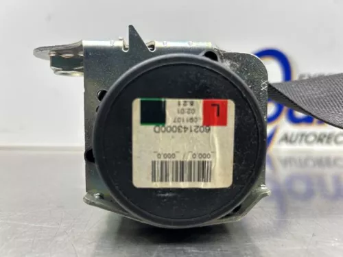 Veiligheidsgordel links-voor-8371450