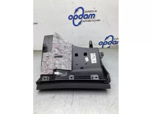 Dashboardkastje-8350208