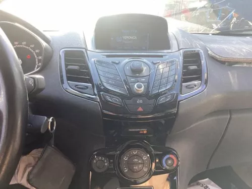 Radiobedienings paneel-8345391