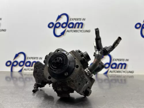 Brandstofpomp Mechanisch-8239938