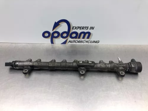 Brandstofverdeler-8181831