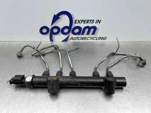 Brandstofverdeler-8242770