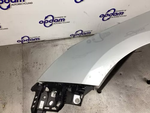 Scherm links-voor-8290914