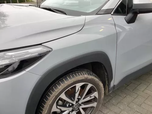 Scherm links-voor-8408299