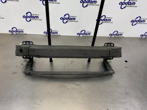 Bumperframe voor-8104040