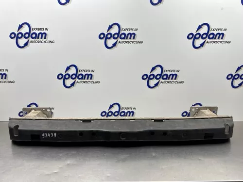 Bumperframe voor-8324296