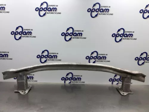 Bumperframe voor-8197146