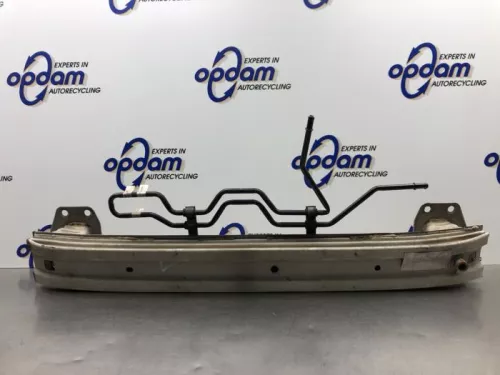 Bumperframe voor-8208392