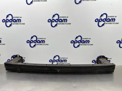 Bumperframe voor-8280613