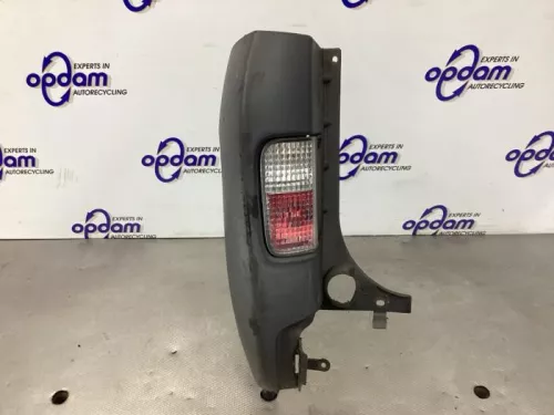 Bumperhoek links-achter-8229255