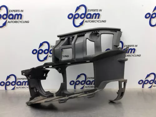 Bumpersteun links-voor-8224794