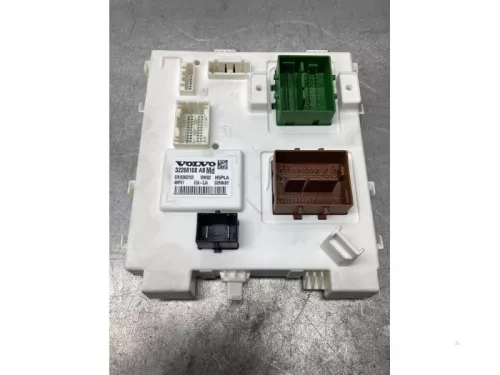 Central electronic module-7435092