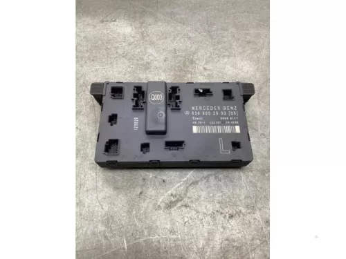 Centrale Deurvergrendelings Module-8218418