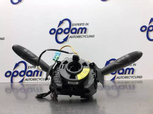 Combischakelaar Stuurkolom-8203893