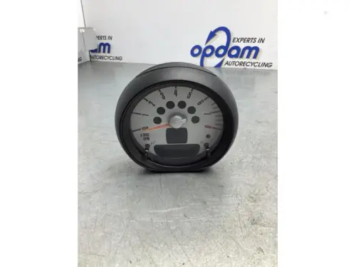 Toerenteller-7857674