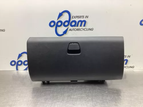 Dashboardkastje-8046884