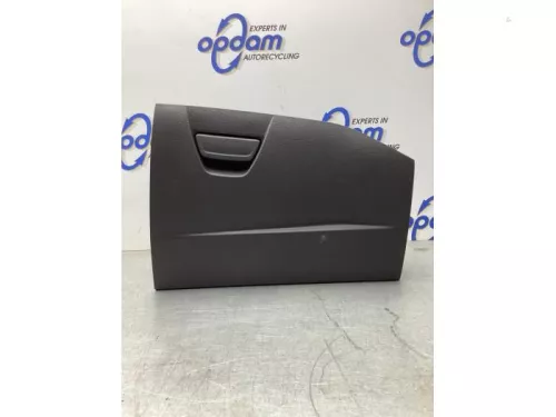 Dashboardkastje-7993450