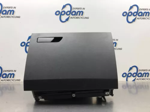 Dashboardkastje-8119822