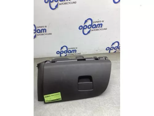 Dashboardkastje-8220600