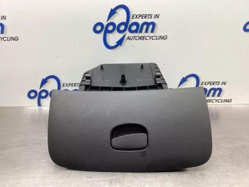 Dashboardkastje-7930369