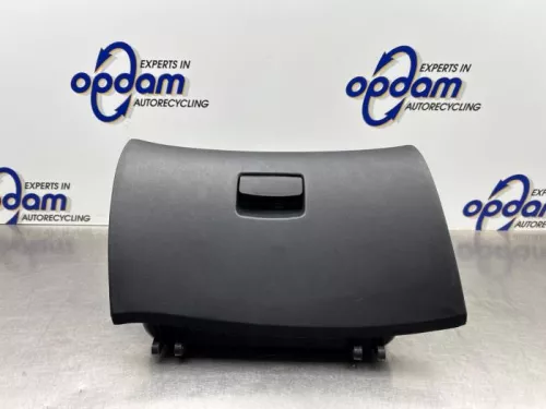 Dashboardkastje-8320728