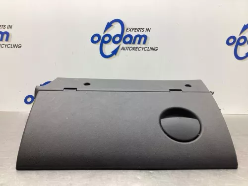 Dashboardkastje-8033947