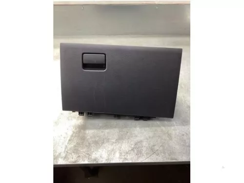 Dashboardkastje-8024932