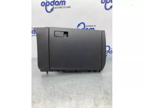 Dashboardkastje-7868537