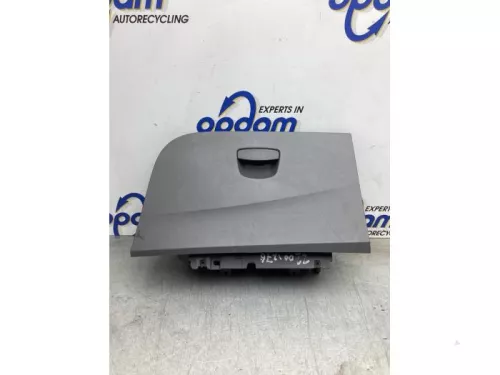 Dashboardkastje-7871639