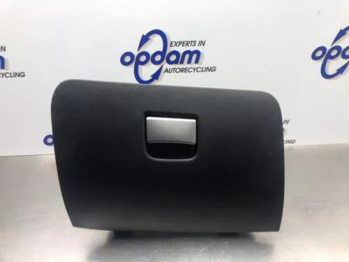 Dashboardkastje-8136407