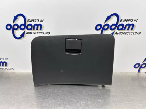 Dashboardkastje-8300918