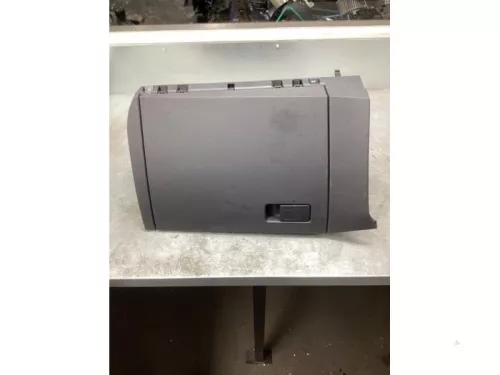 Dashboardkastje-8096778