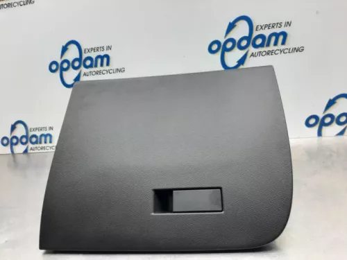 Dashboardkastje-7589744