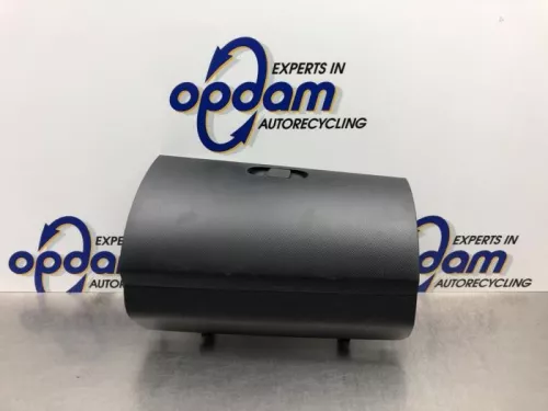 Dashboardkastje-8256044