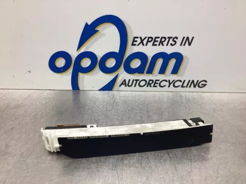 Display Interieur-8048634