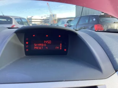 Display Interieur-8289762