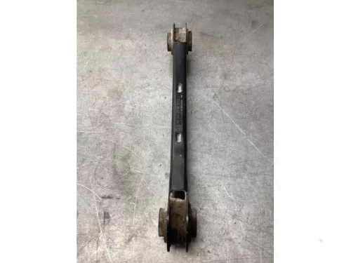 Draagarm links-achter-8191011