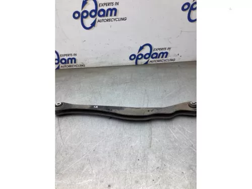 Draagarm links-achter-8310587