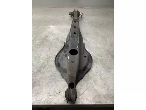 Draagarm links-achter-8107425