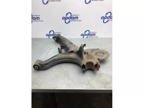 Draagarm onder links-achter-7981015