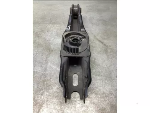 Draagarm onder links-achter-8049448