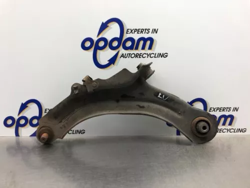 Draagarm onder links-voor-8197146