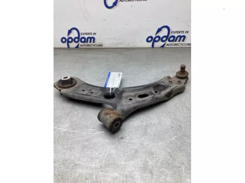 Draagarm onder links-voor-8202833