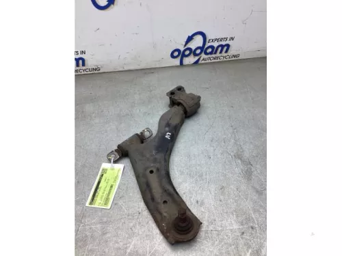 Draagarm onder links-voor-8289212