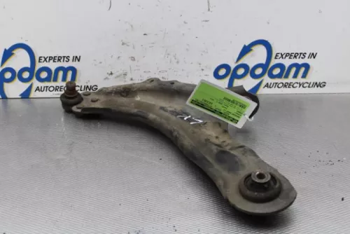 Draagarm onder links-voor-6493759